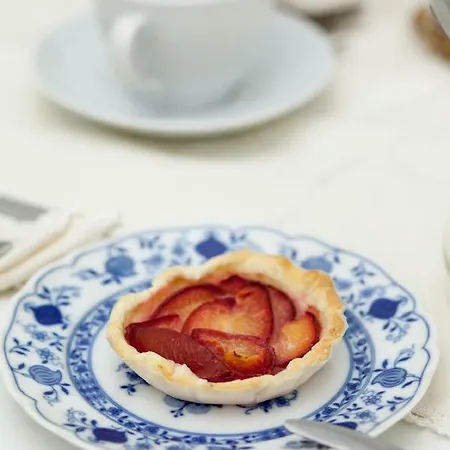 A Casa Di Gaia Bed & Breakfast 3*